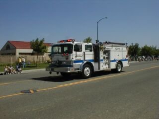 P7040031t.jpg (12113 bytes)